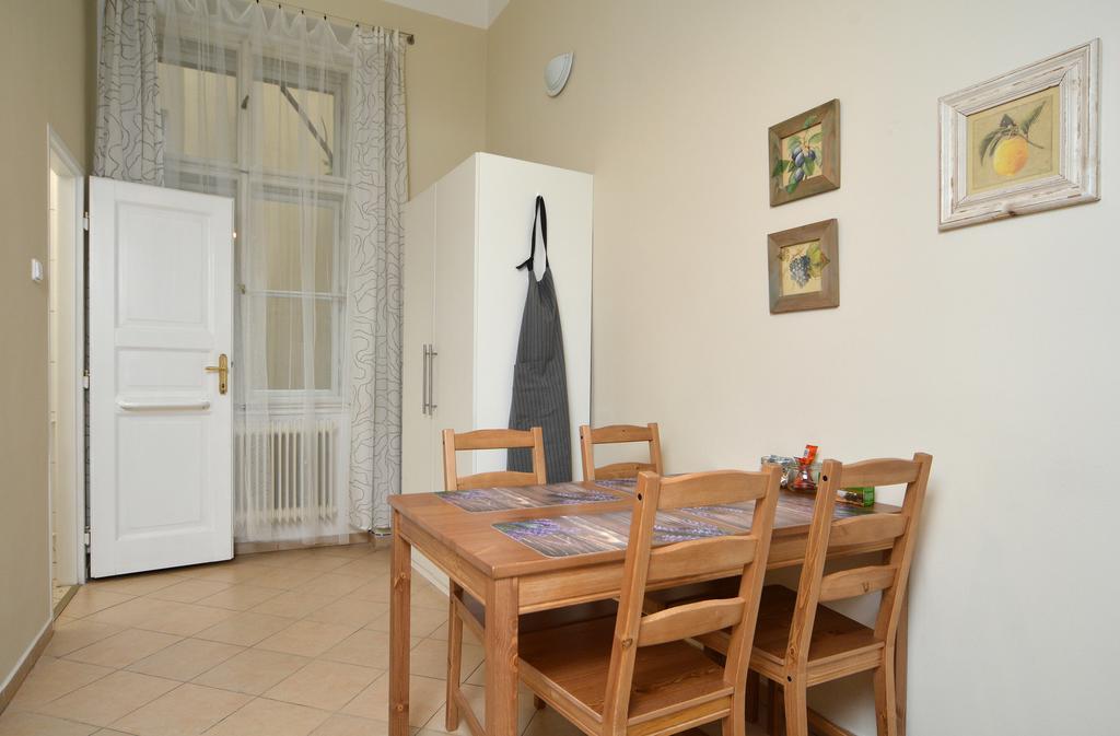 Amadeus Apartament Praga