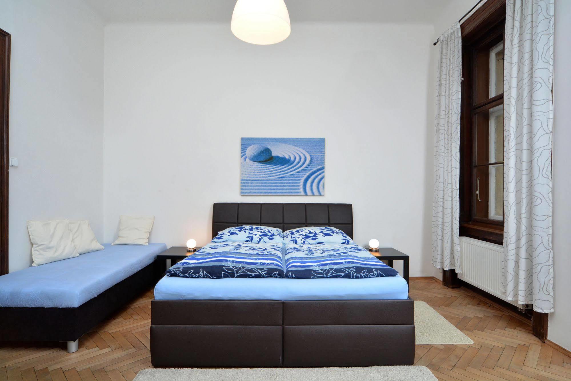 Apartament Amadeus *
